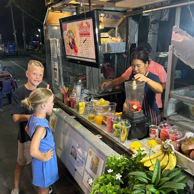 Smoothie op de markt in Ayutthaya